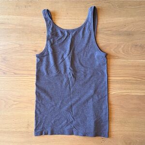 Lululemon Tank Scoop Back Purple 4